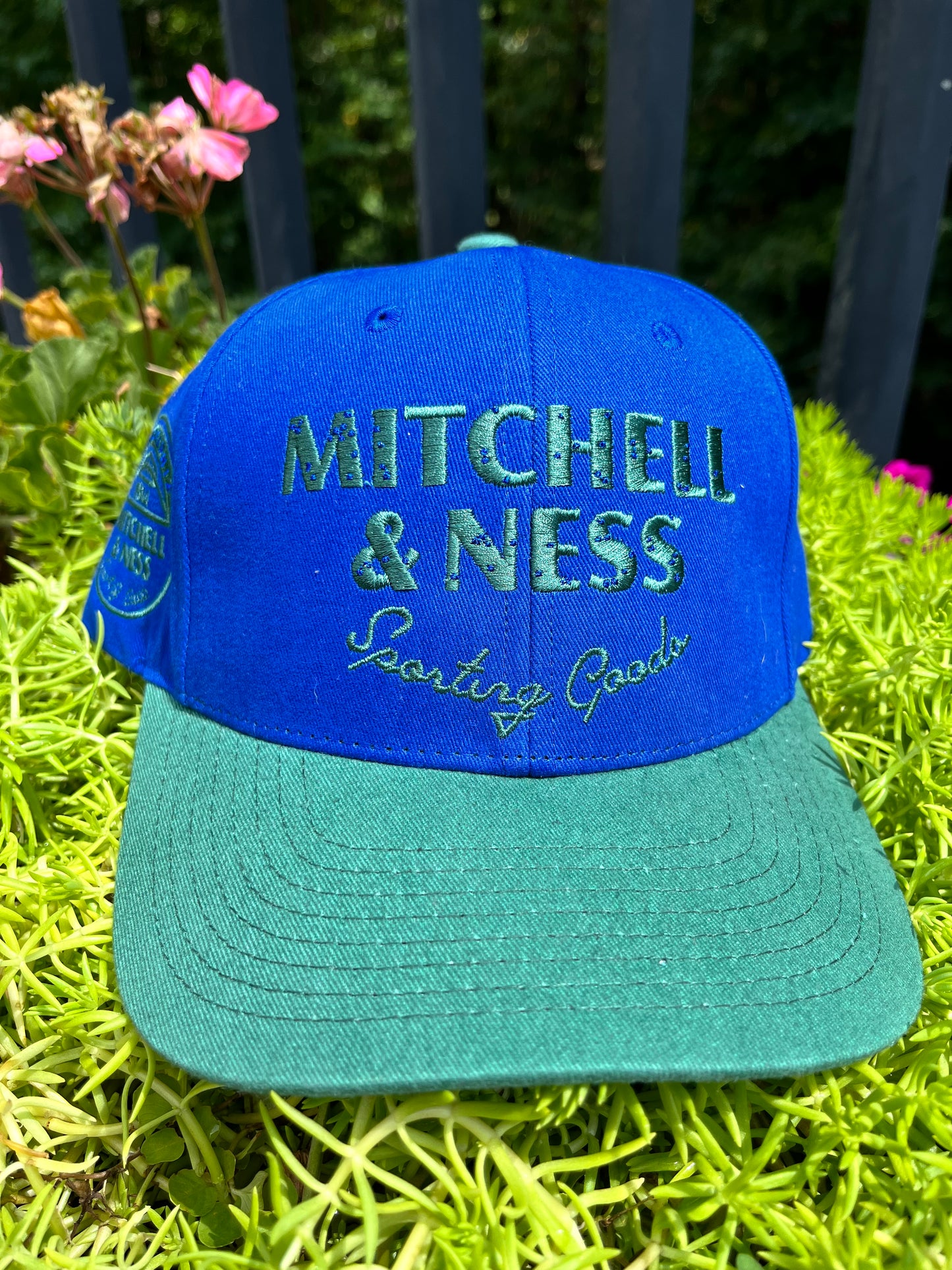 Sample Mitchell & Ness Snapback